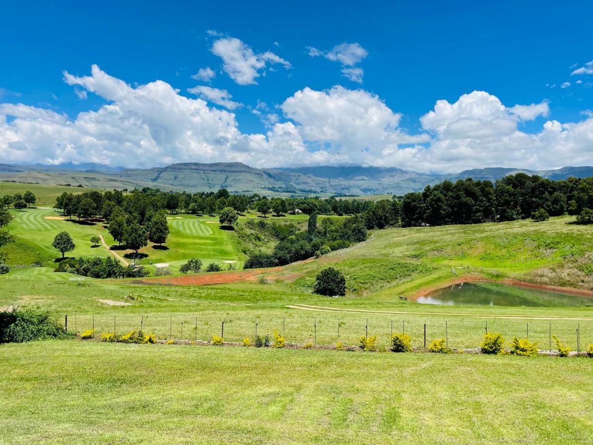 Porterfield Guest House, Champagne Valley ภายนอก รูปภาพ