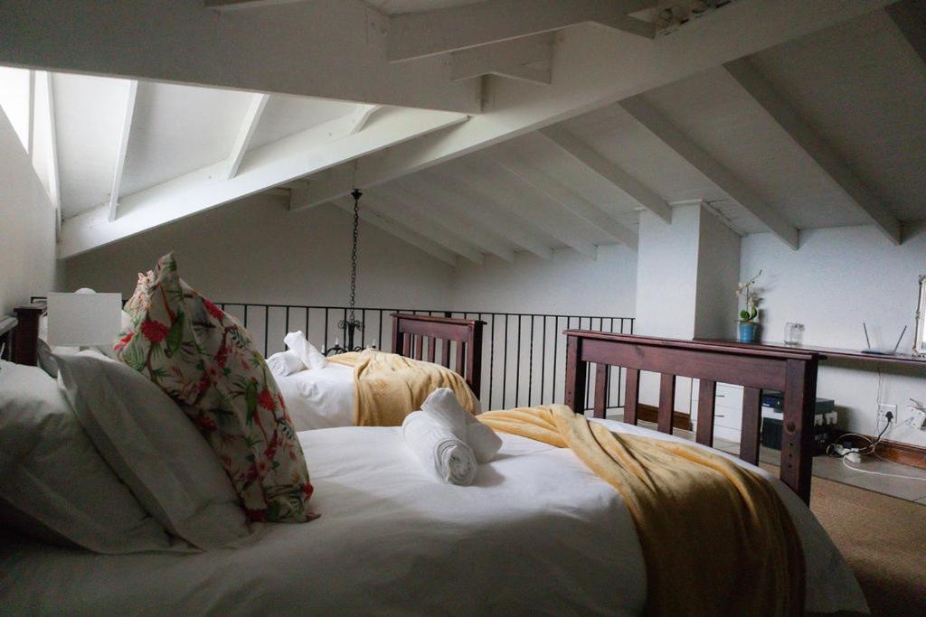 Porterfield Guest House, Champagne Valley ภายนอก รูปภาพ